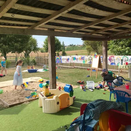 La Distillerie Le Manoir De Longeveau Tatil Evi Aubeterre-sur-Dronne